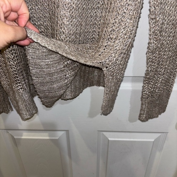 AERIE Sheer Cable Knit Women's Cotton Blend Sweater Size M Gray Soft & Cozy​ - Picture 3 of 8